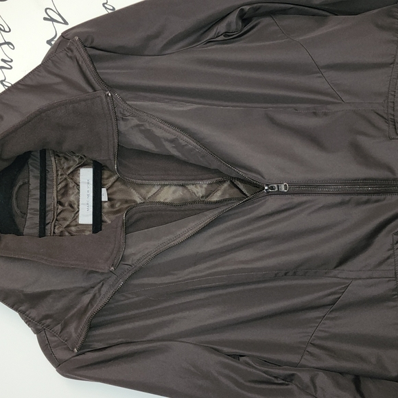 Jacket - Picture 2 of 8